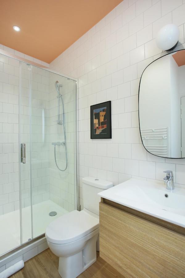 Rent A Room - Aparts Cadet Paris Dış mekan fotoğraf